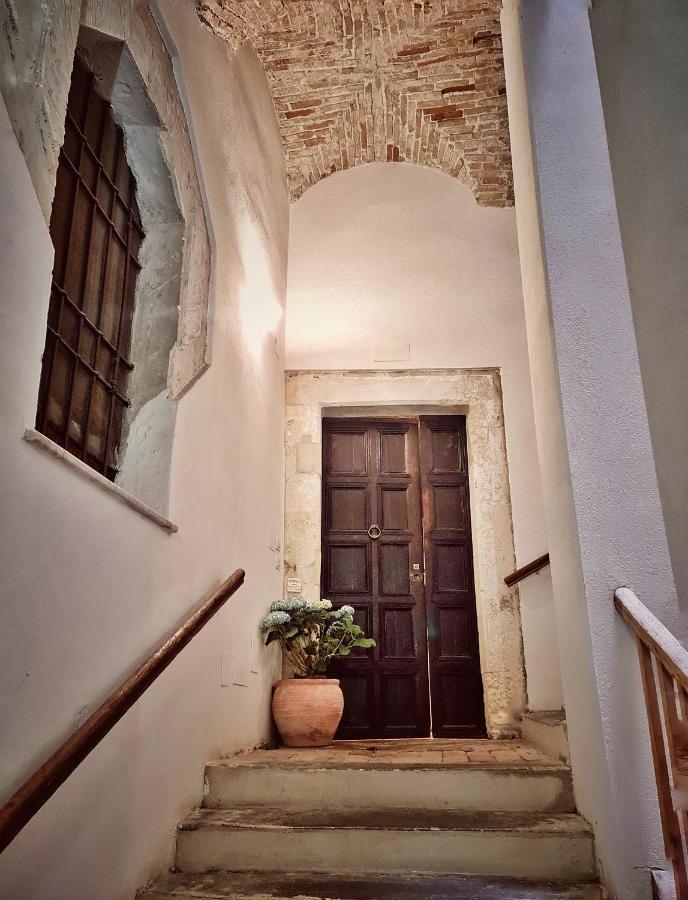 Borro Palace Apartment