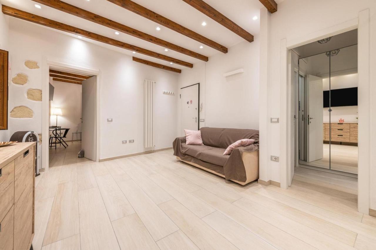 Borro Palace Apartment